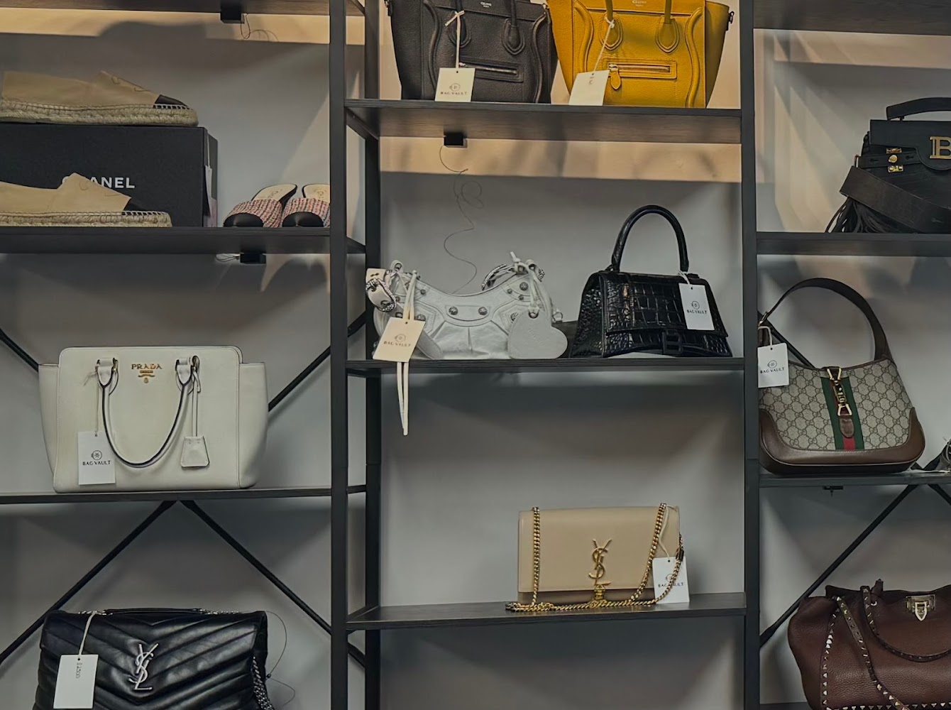 Bag Vault