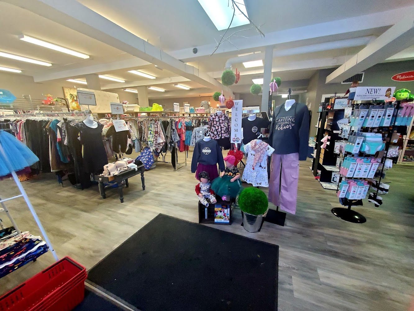 Lil Hoots FAMILY Boutique