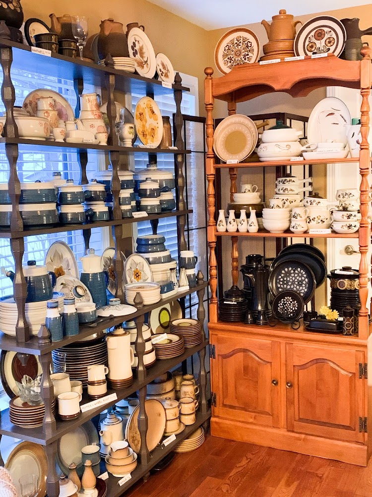 Missing Pieces Discontinued Tableware
