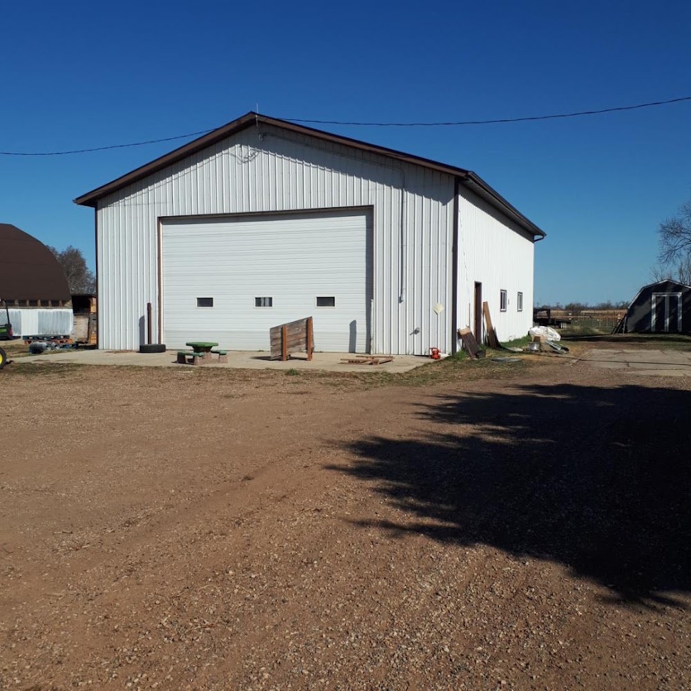 Tutt's Farm Shop