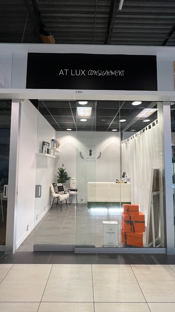 AT LUX consignment
