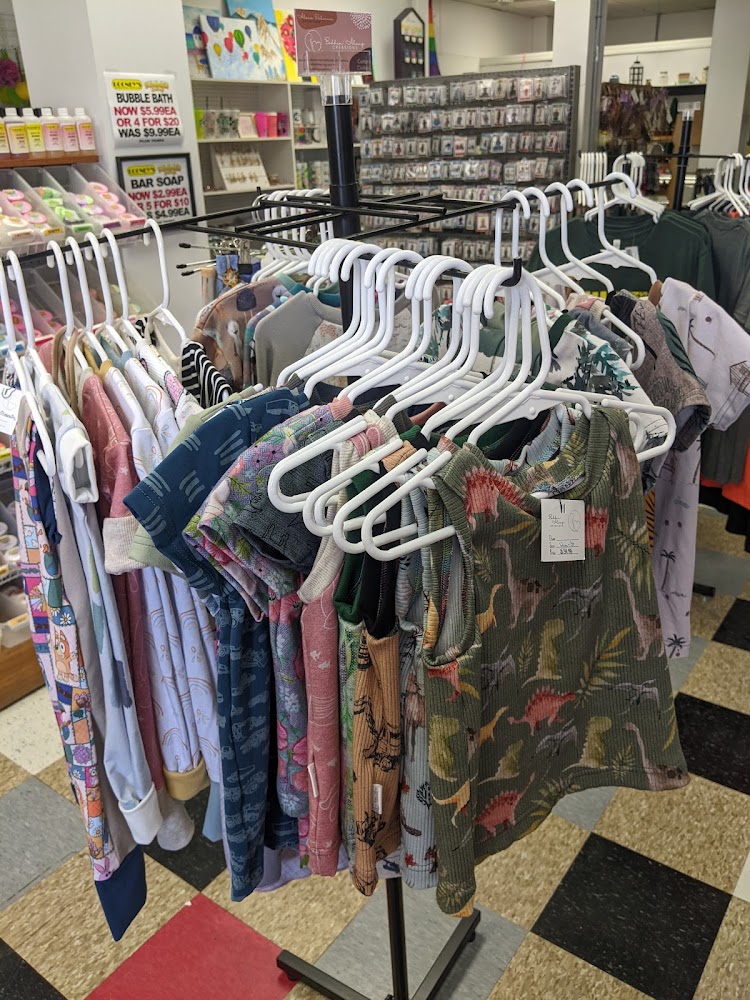Rooney's Consignment, gift & food Shop