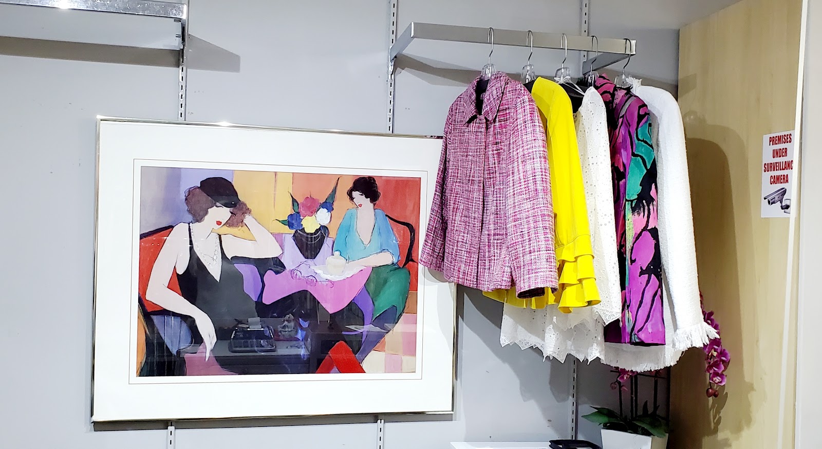 L'Elegante Boutique