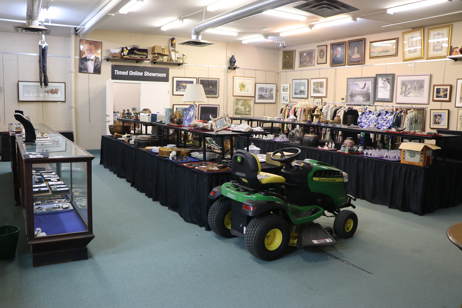 Ward's Auctions