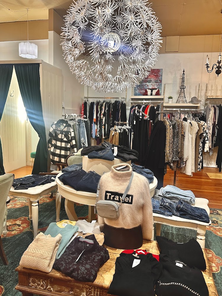 Wardrobe On Whyte Consignment Boutique